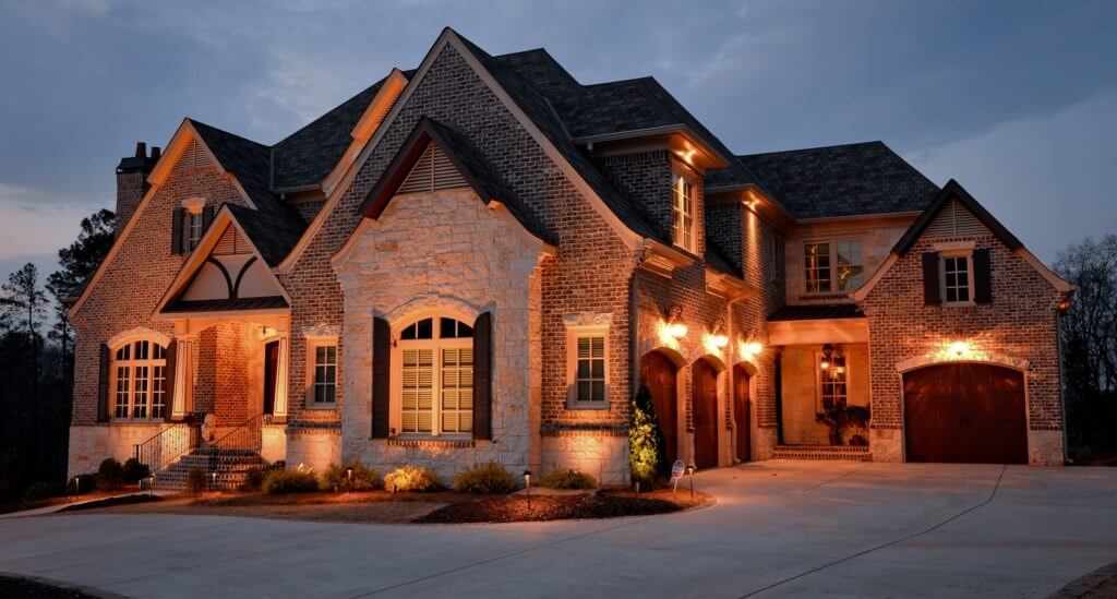 HOA Outdoor Lighting Solutions That Improve Safety and Lower Costs in Atlanta