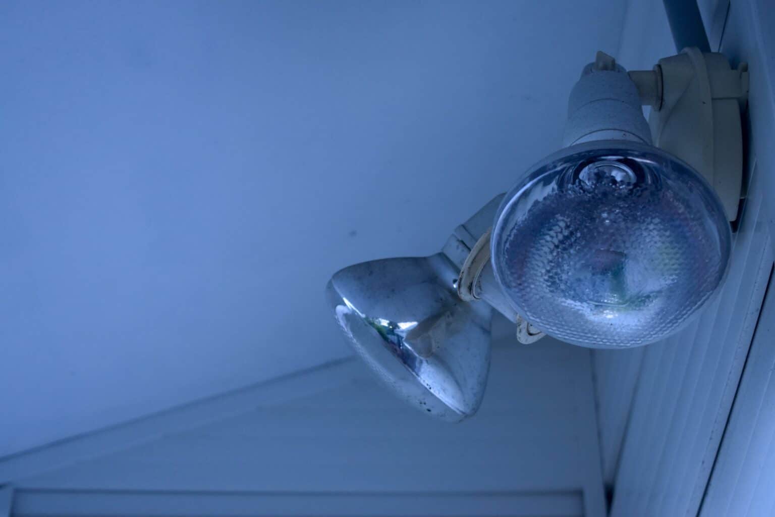 Why Outdoor Flood Lights Are A Must In The City Lightscapes